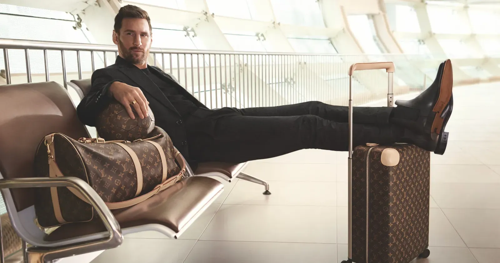 LOUIS VUITTON HORIZONS NEVER END LIONEL MESSI