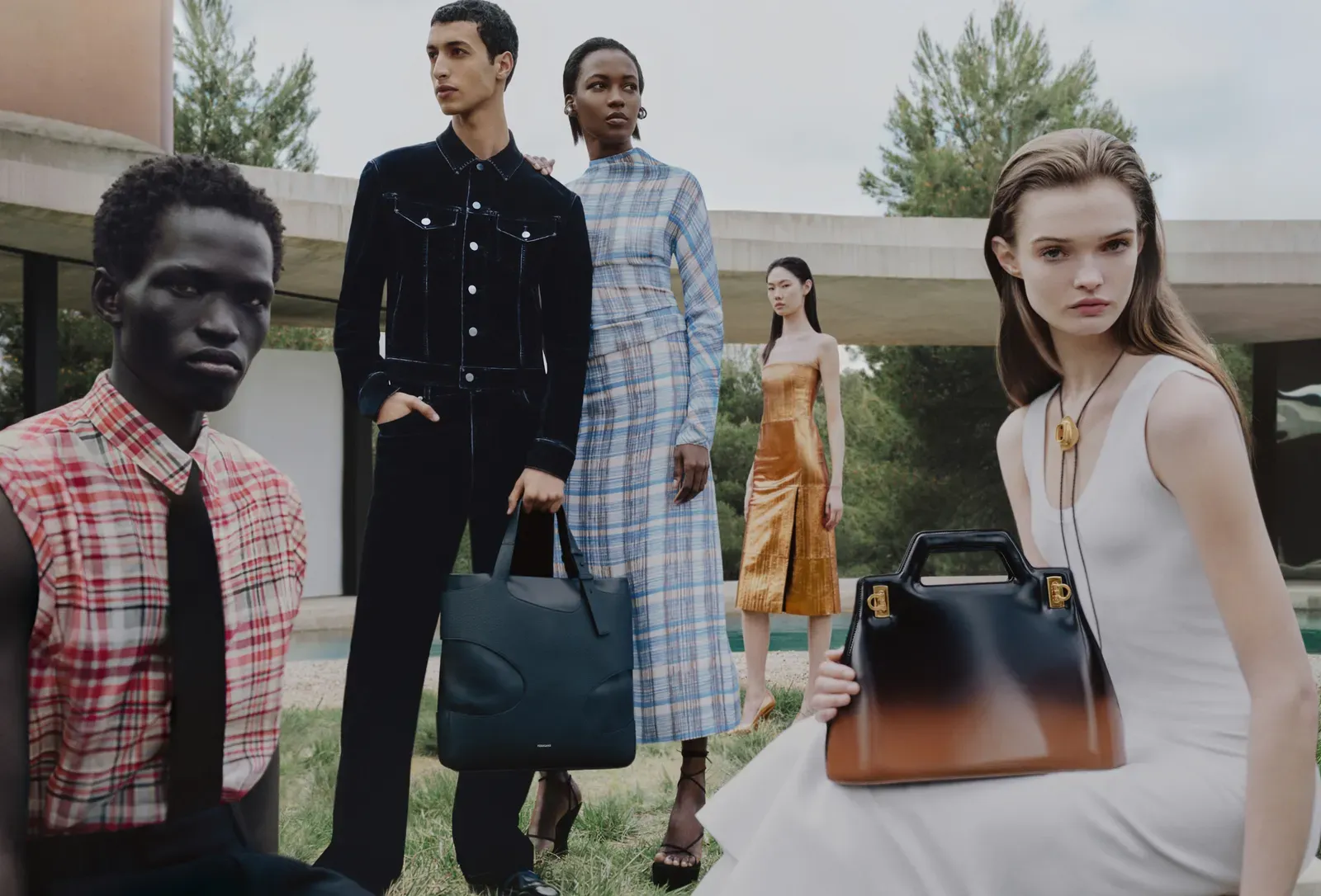 FERRAGAMO PRE-FALL 2023