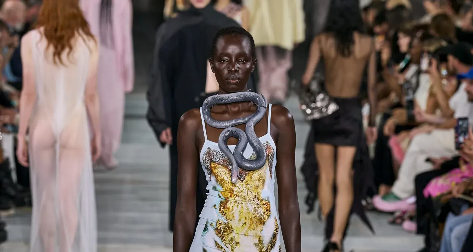 Glenn Martens Transforms Contemporary Fashion with Y/Project’s Spring/Summer 2024 Collection