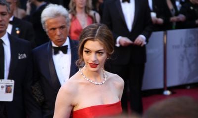 Anne Hathaway to Host the 2023 CFDA Fashion Awards Sponsored by Amazon Fashion