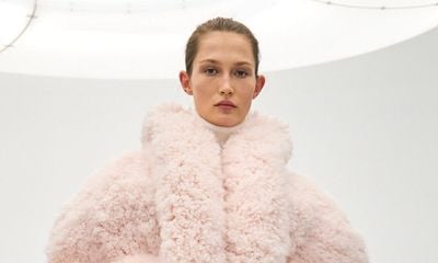 ALAÏA Summer-Fall 2024 Collection: A Repertoire of Elegant Simplicity