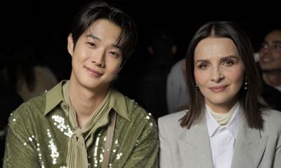 AMI’s Fall-Winter 24 Show: Jiyoh and Wooshik Choi Bring Star Power to Parisian Elegance