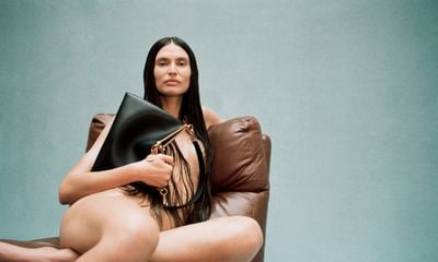 Etro introduces the Vela bag, a new handbag with instantly recognizable sculptural elements