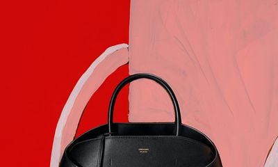 Ferragamo’s New Hug Bag: Where Legacy Meets Versatility, Elevating Everyday Elegance