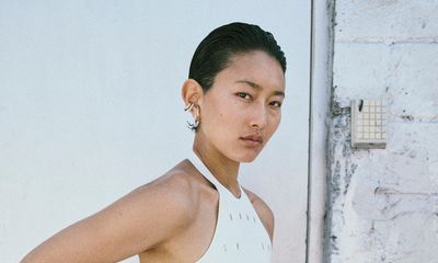 Hervé Léger Resort 2025 Dazzles with Jewel-Toned Glamour and Reinvented Sensuality