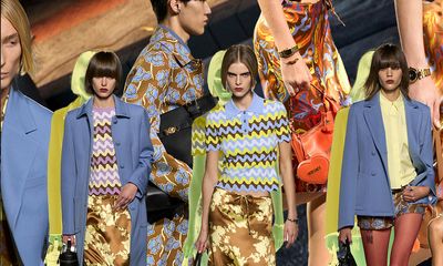 Versace Spring-Summer 2025: A Joyful Rebellion at Milan Fashion Week