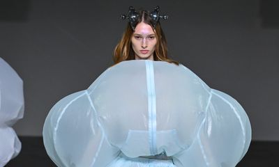 Anrealage Takes to the Wind for Revolutionary Spring-Summer 2025 Collection