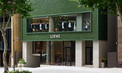 CASA LOEWE Seoul Debuts in Gangnam: Taylor Russell, Giselle, and Seventeen Light Up Star-Studded Opening