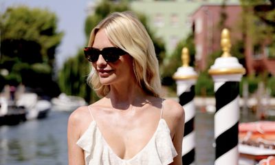 Poppy Delevingne Captivates Venice in Philosophy di Lorenzo Serafini