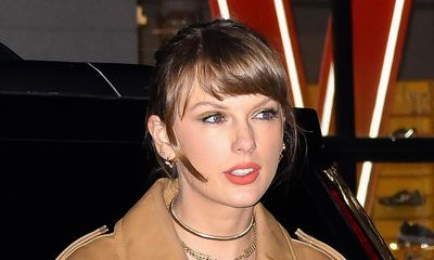 Discover Taylor Swift’s Radiant Elegance at the ‘Poor Things’ Premiere with Louis Vuitton