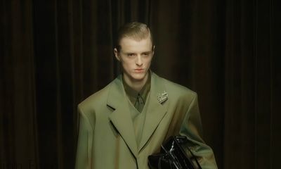 Jil Sander Spring-Summer 2025: A Nostalgic Cinematic Journey