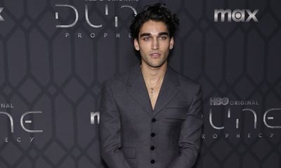 Josh Heuston Brings Architectural Edge in Versace to ‘Dune: Prophecy’ Premiere