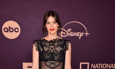 Fashion Meets Empowerment: Lizzy Caplan in Chiuri’s Dior at Disney Emmys
