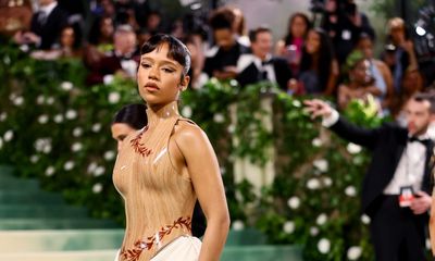Anna Wintour, Ariana Grande, and More: LOEWE’s Star-Studded Garden of Time at Met Gala 2024
