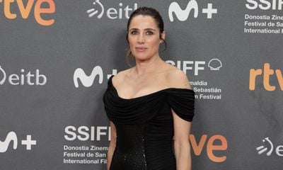 Luisa Ranieri Channels Timeless Elegance in Vintage-Inspired Versace at San Sebastian Film Festival