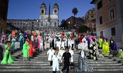 Valentino haute couture fall 2022