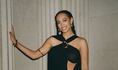 Solange Attends The Met’s ‘Flight into Egypt: Black Artists and Ancient Egypt, 1876–Now’ in Gucci