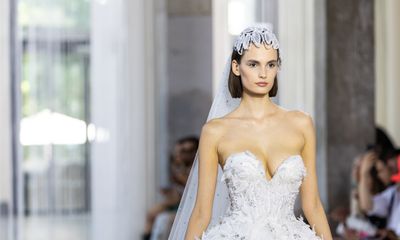 Tony Ward Presents An Enchanting Haute Couture Collection for Fall/Winter 2023-2024 at Paris Fashion Week