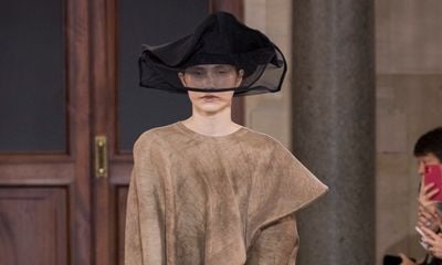 Uma Wang Spring Summer 2024 – An Ode to Venezia’s Enchanting Decay