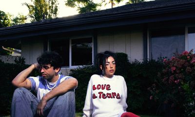 BETWEEN FRIENDS Unveils Debut Album “I Love My Girl, She’s My Boy” with Captivating New Video