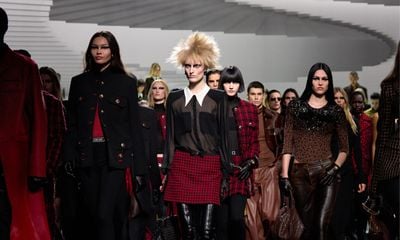 Versace A/W 2024 Unleashes a Bold New Era of Defiant Glamour