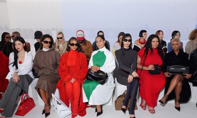 Ferragamo Spring-Summer 2024: Dixie D’Amelio, Tracee Ellis Ross, and Ciara Ferragni Step into a World of Elegance and Organic Ease