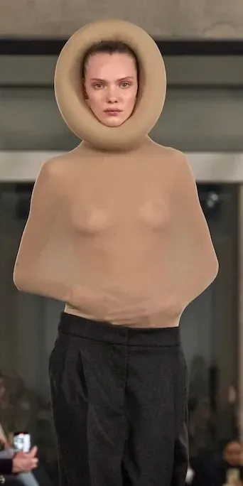 ALAÏA Fall 2025: Sculpted Art