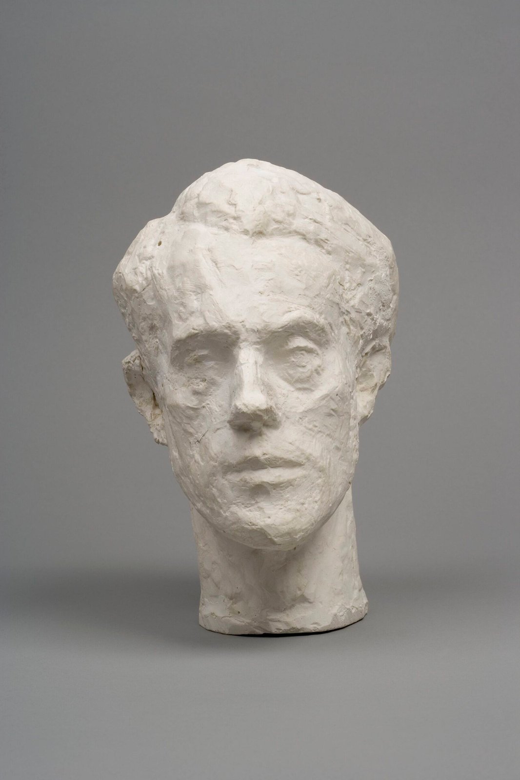Alberto Giacometti, Head of Diego, c. 1936, plaster, Fondation Giacometti. © Succession Alberto Giacometti / ADAGP, Paris, 2022