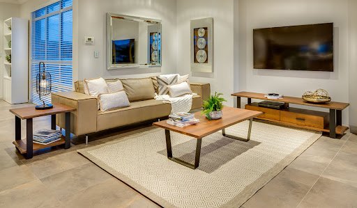 <strong><u>4 Secrets to the Living Room that Pulls You In</u></strong>