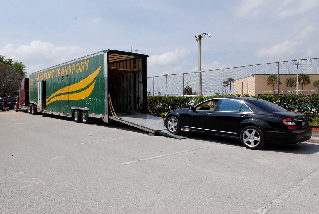 How Does Car Shipping Ensure Safe Transport?
