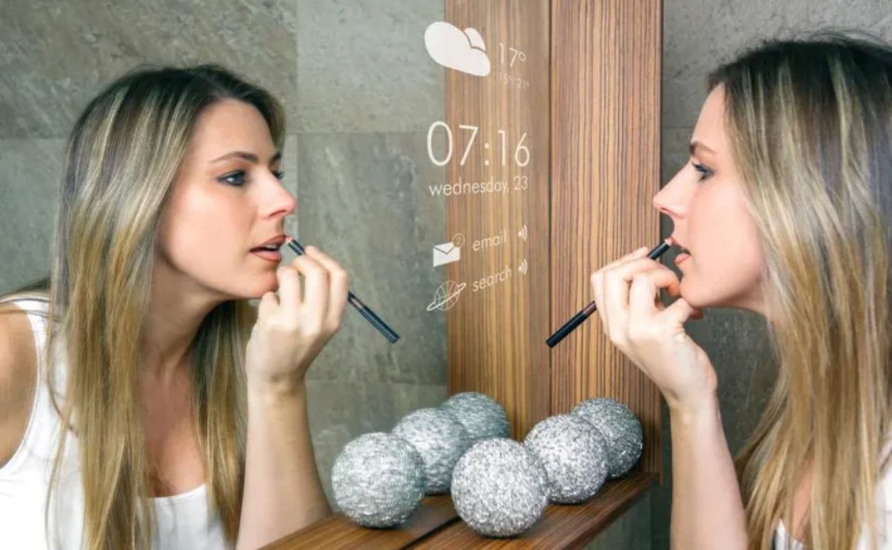 AI and Personalized Beauty Tech