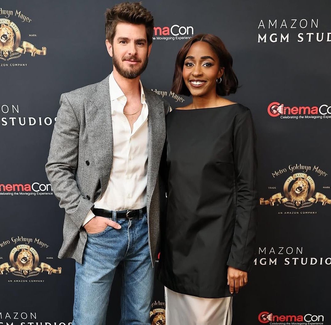 Andrew Garfield, Ayo Edibiri