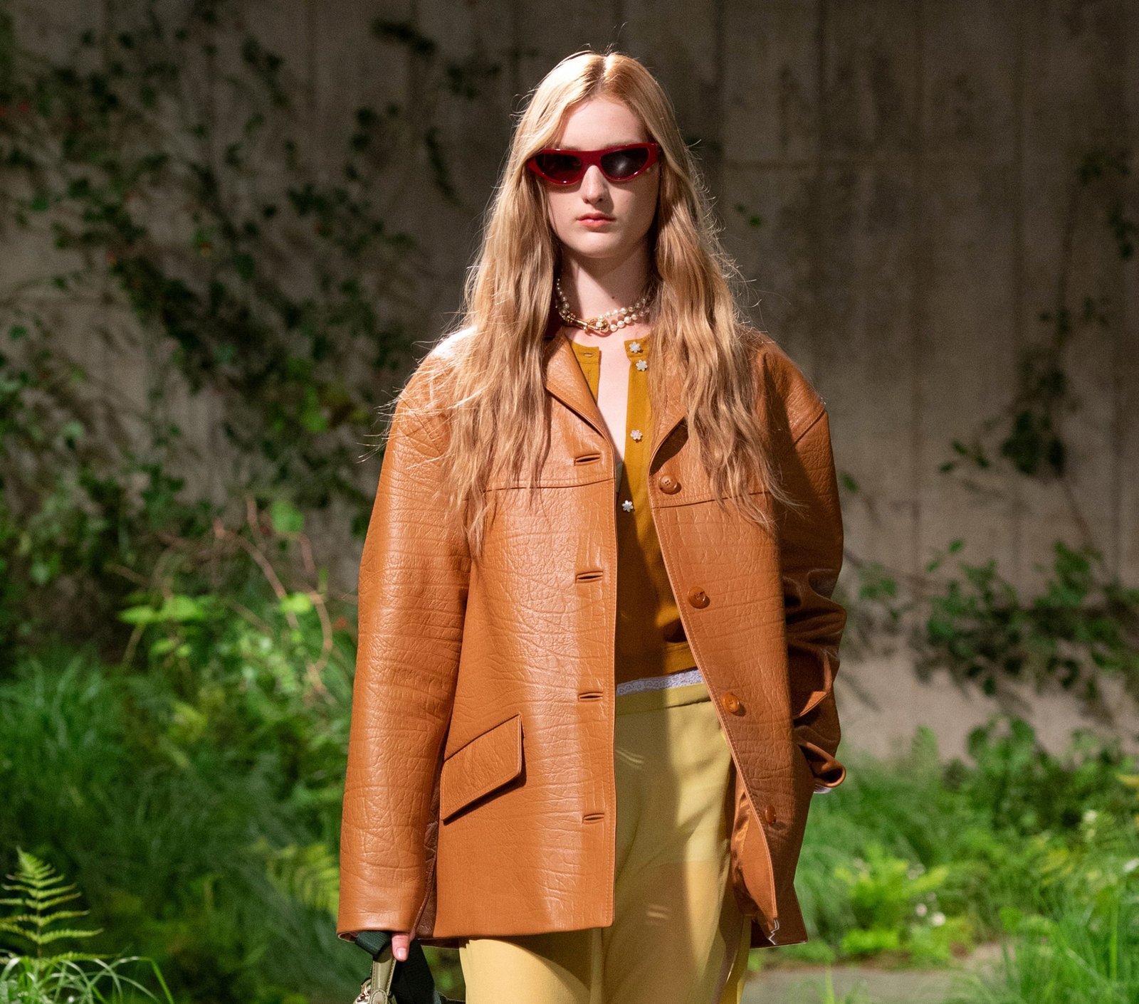 Dua Lipa, Demi Moore, Kate Moss Dazzle at Star-Studded Gucci Cruise 2025 Show in London
