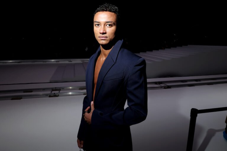 Amir