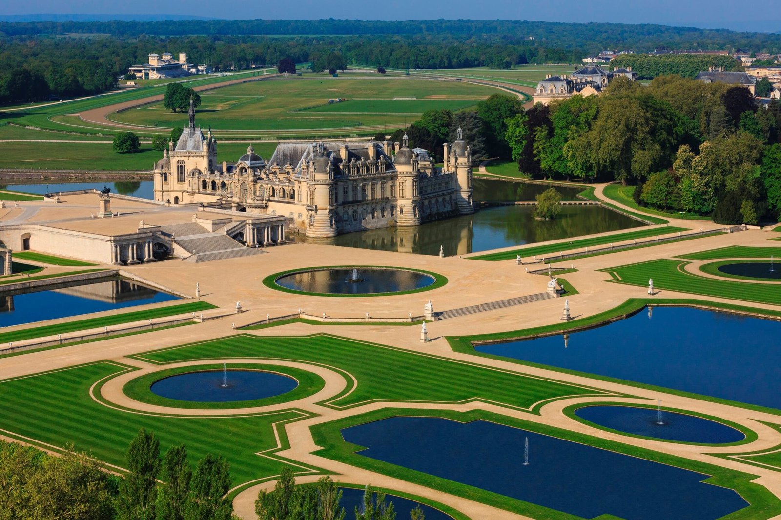 DOMAINE DE CHANTILLY