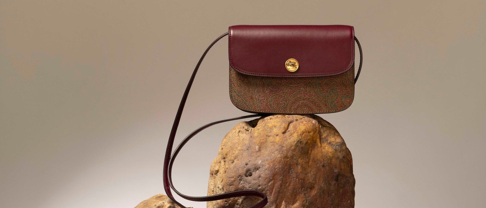 ETRO’s New “ESSENTIAL” Line: A Blend of Tradition and Modernity