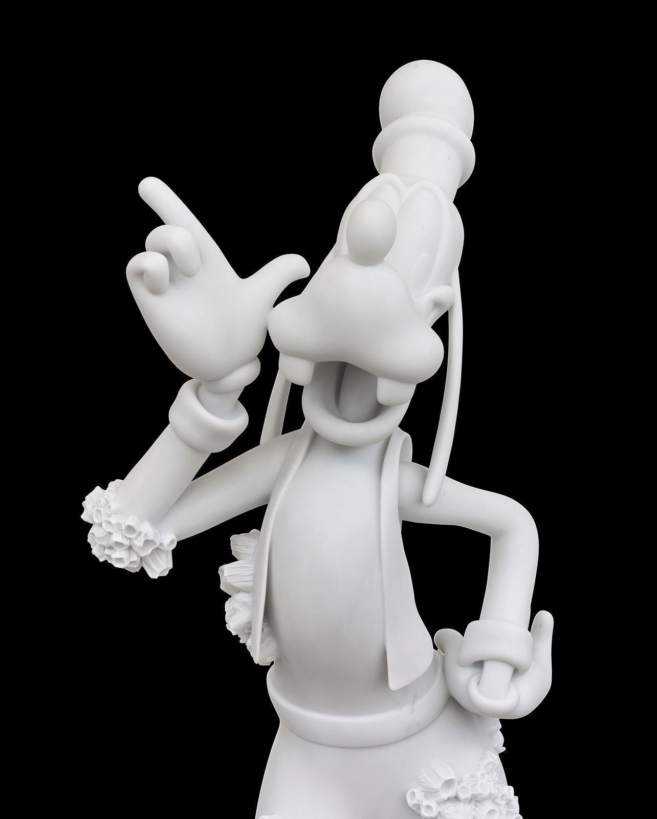 Damien Hirst
Goofy, 2017, detail Carrara marble
