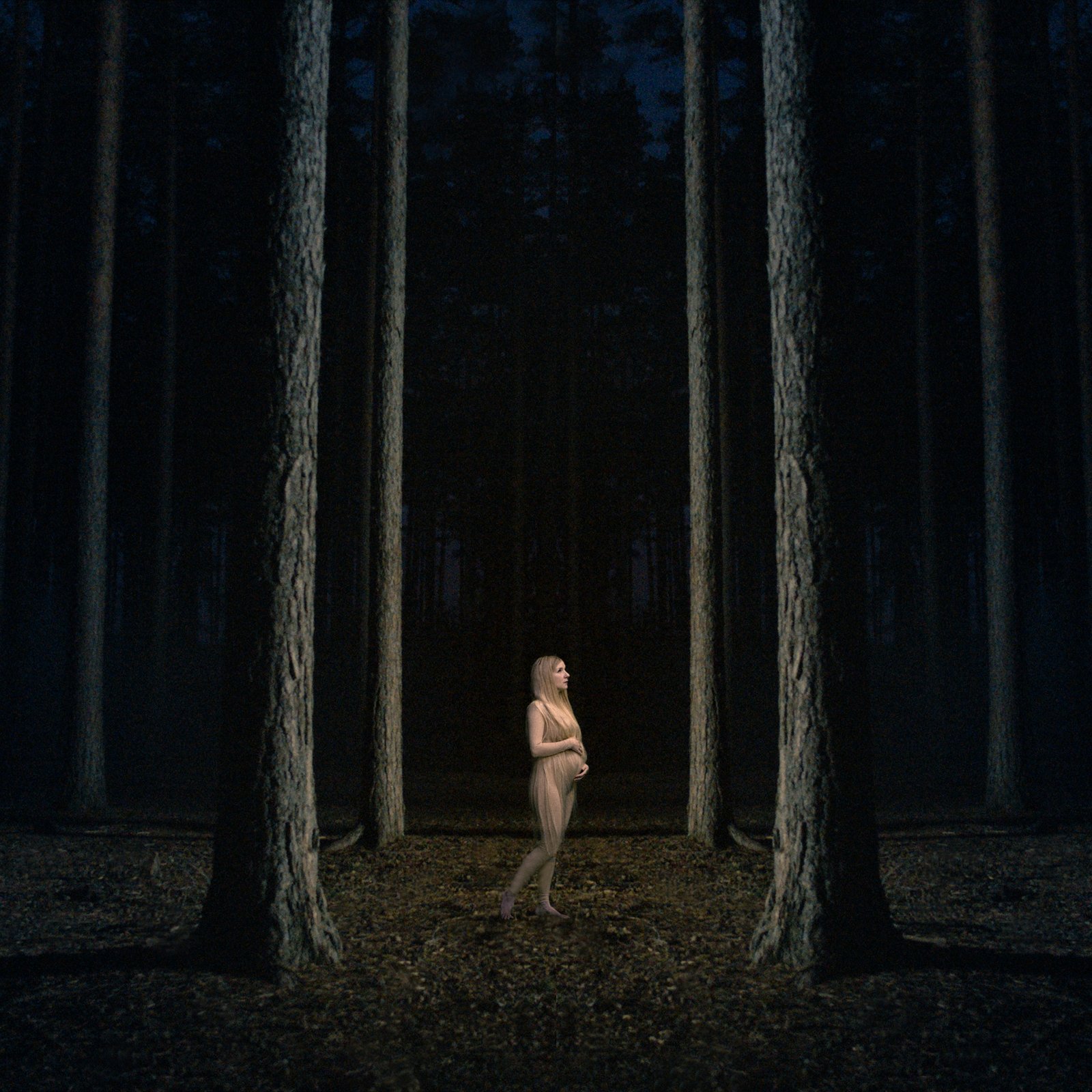 iamamiwhoami be here soon