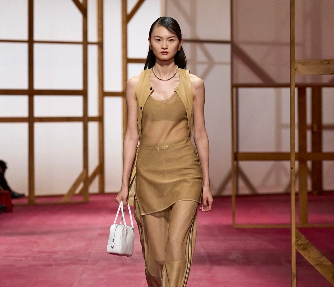 Hermès Women’s Spring-Summer 2025 Channels Effortless Elegance