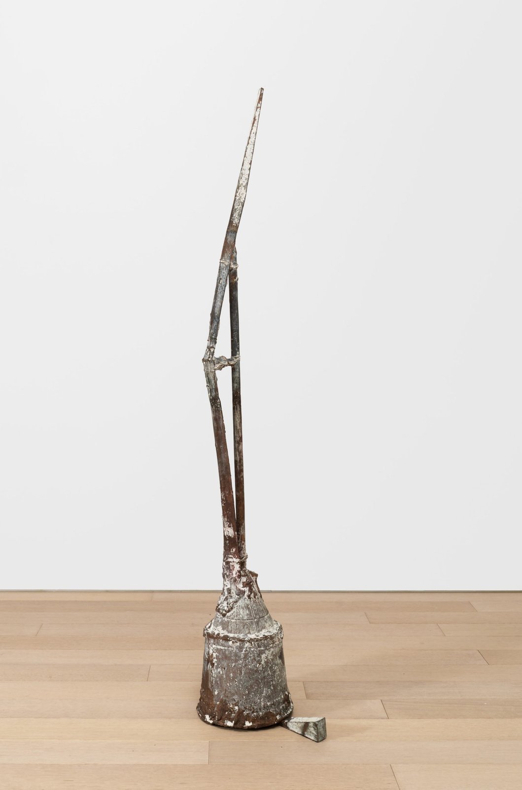Cy Twombly Madame d'O, 1999 Patinated bronze 70 x 16 x 10 5/8 inches (177.8 x 40.6 x 27 cm) © Cy Twombly Foundation Photo: Thomas Barratt Courtesy Gagosian