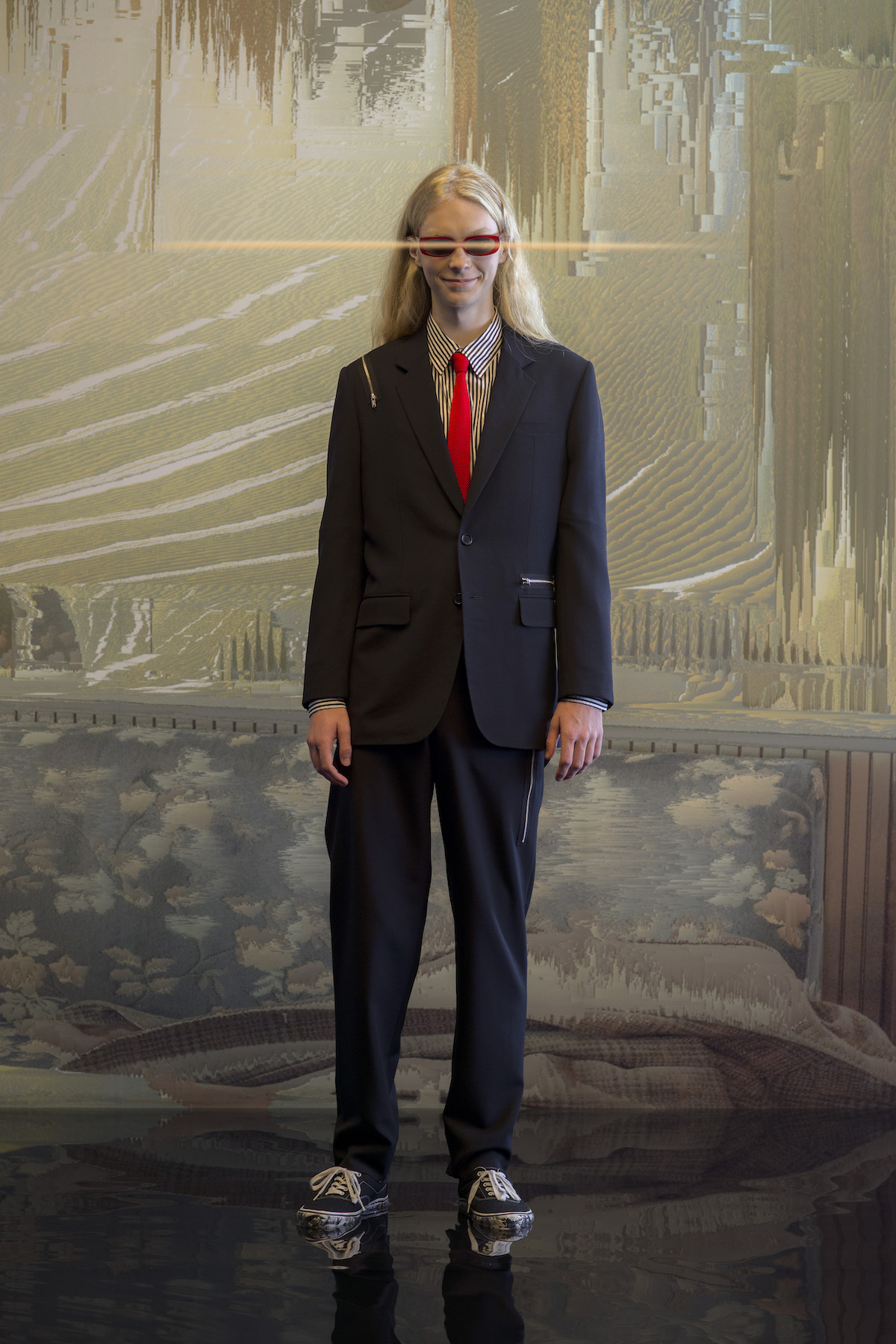 1 UNDERCOVER spring summer 2023 pink floyd