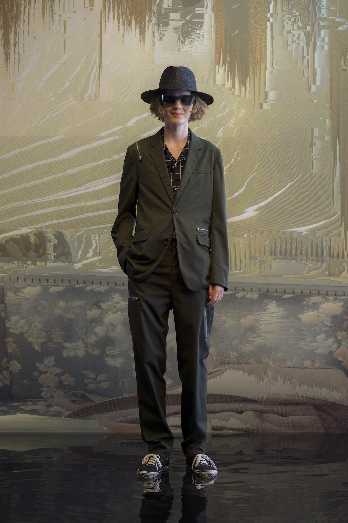 2 UNDERCOVER spring summer 2023 pink floyd