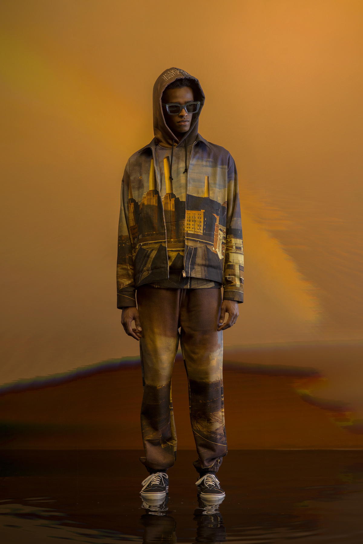 47 UNDERCOVER spring summer 2023 pink floyd
