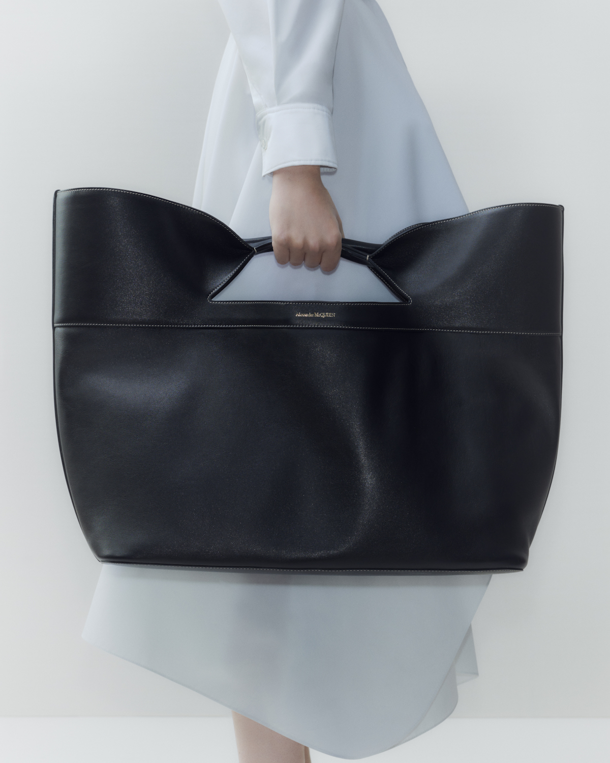 Alexander McQueen The Bow Bag