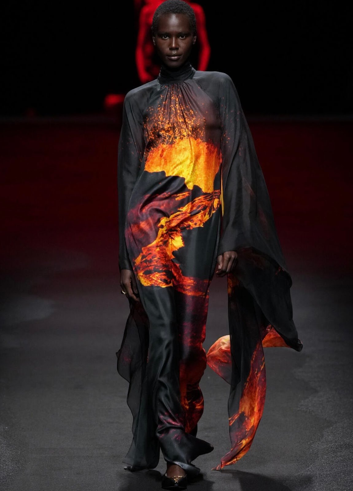 Roberto Cavalli Fall-Winter 2025-2026' Pompeii Future' Collection, Look 48 (Photo Courtesy of Roberto Cavalli) Roberto Cavalli FW25 Pompeii Collection, Look 48 (Photo Courtesy of Roberto Cavalli)