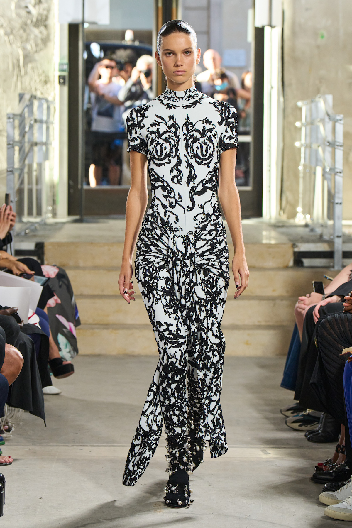 15 ALAÏA winter spring 2023