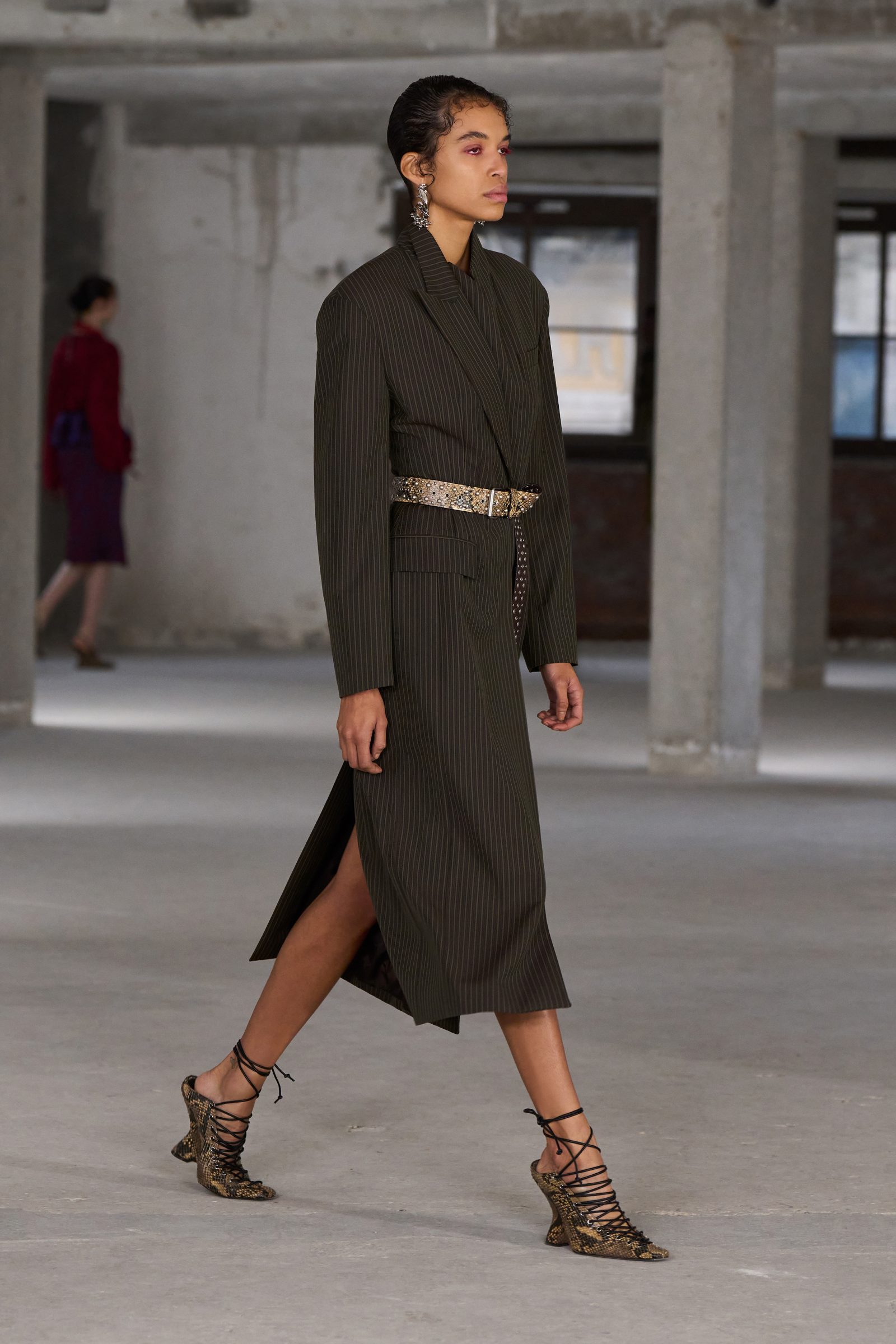 Look 29, Dries Van Noten Women’s Spring-Summer 2025 (Image: GORUNWAY)