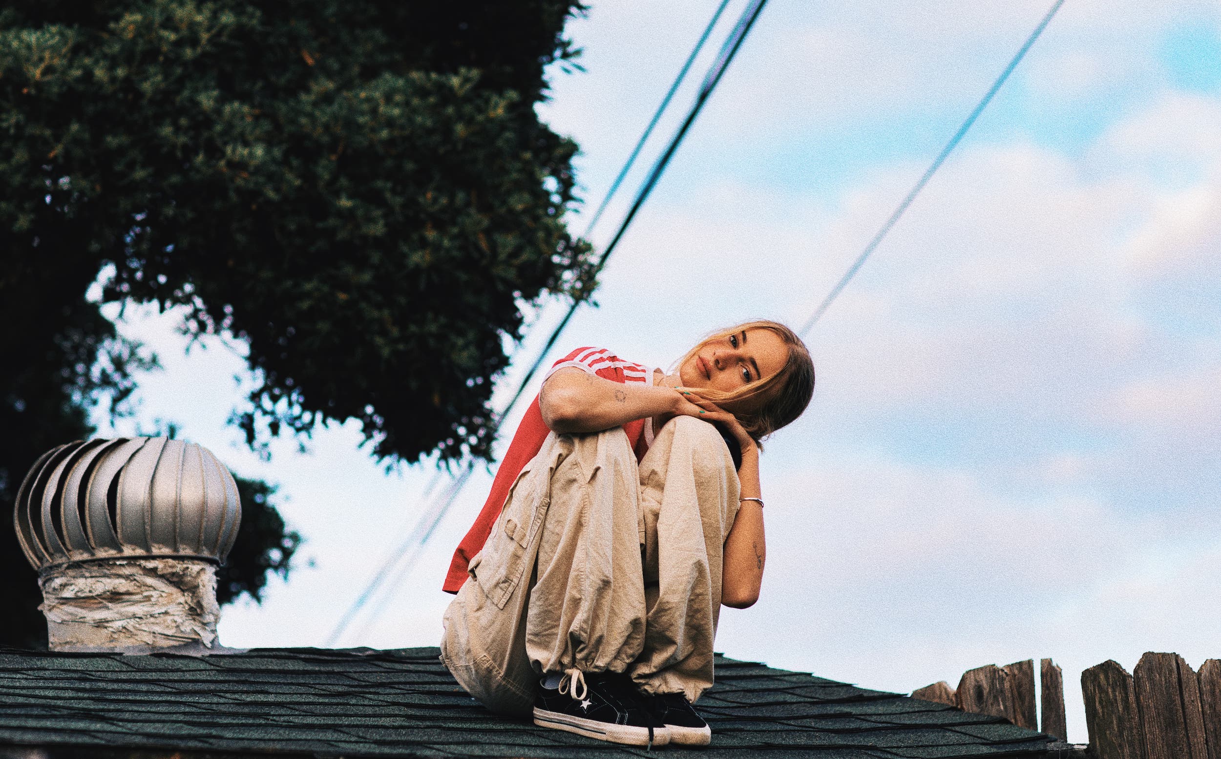 Claire Rosinkranz Releases New Single and Announces Highly Anticipated Debut Album “Just Because”