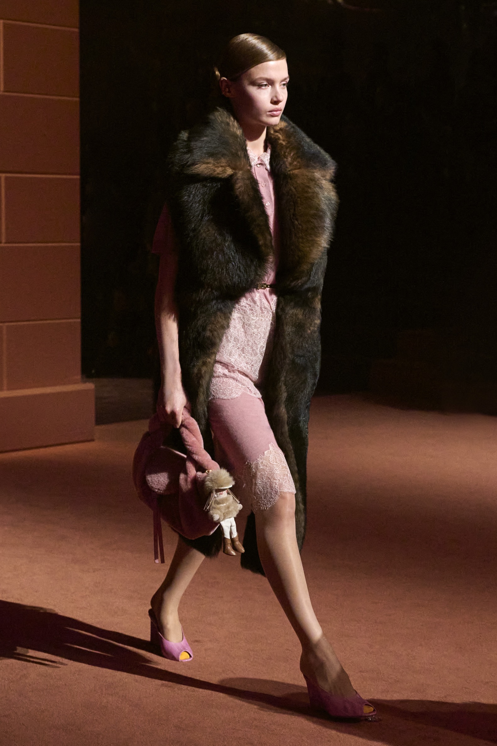 Look 60: FENDI Men's & Women's Fall-Winter 2025 collection (Photo: Courtesy of FENDI) Look 60, FENDI Men