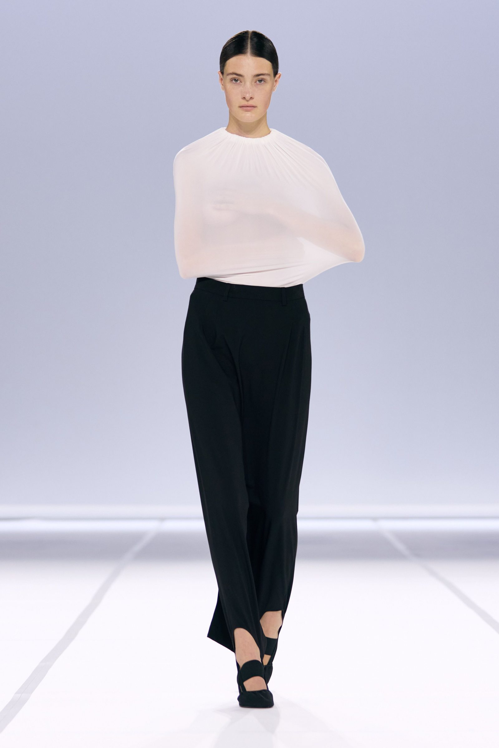 Look 1, ALAINPAUL Spring-Summer 2025 (Image: Luca Tombolini)